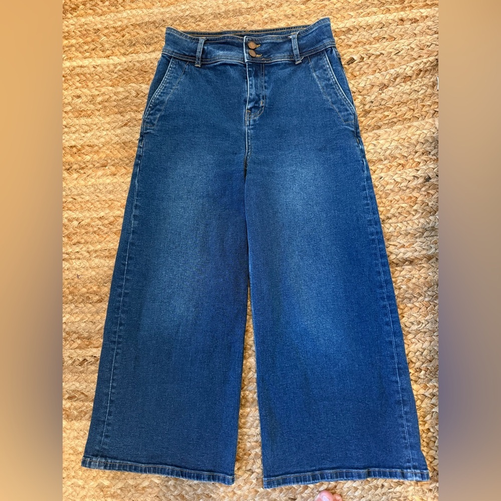 Boden Size 4 Dark Wash Wide Leg Cropped Jeans